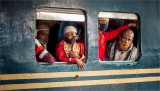 Travel safely use mask