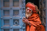 sadhu waiting