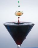 BLOOMING ON GLASSWARE_8701